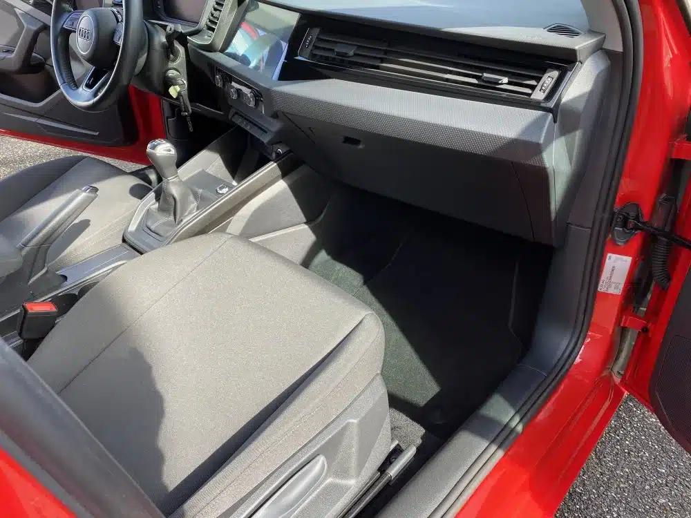 cleanomax, expert en lavage automobile à domicile 